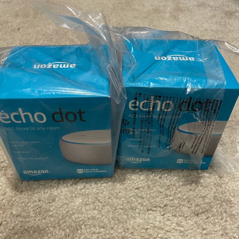 *sold on Merc* Brand new Echo Dot